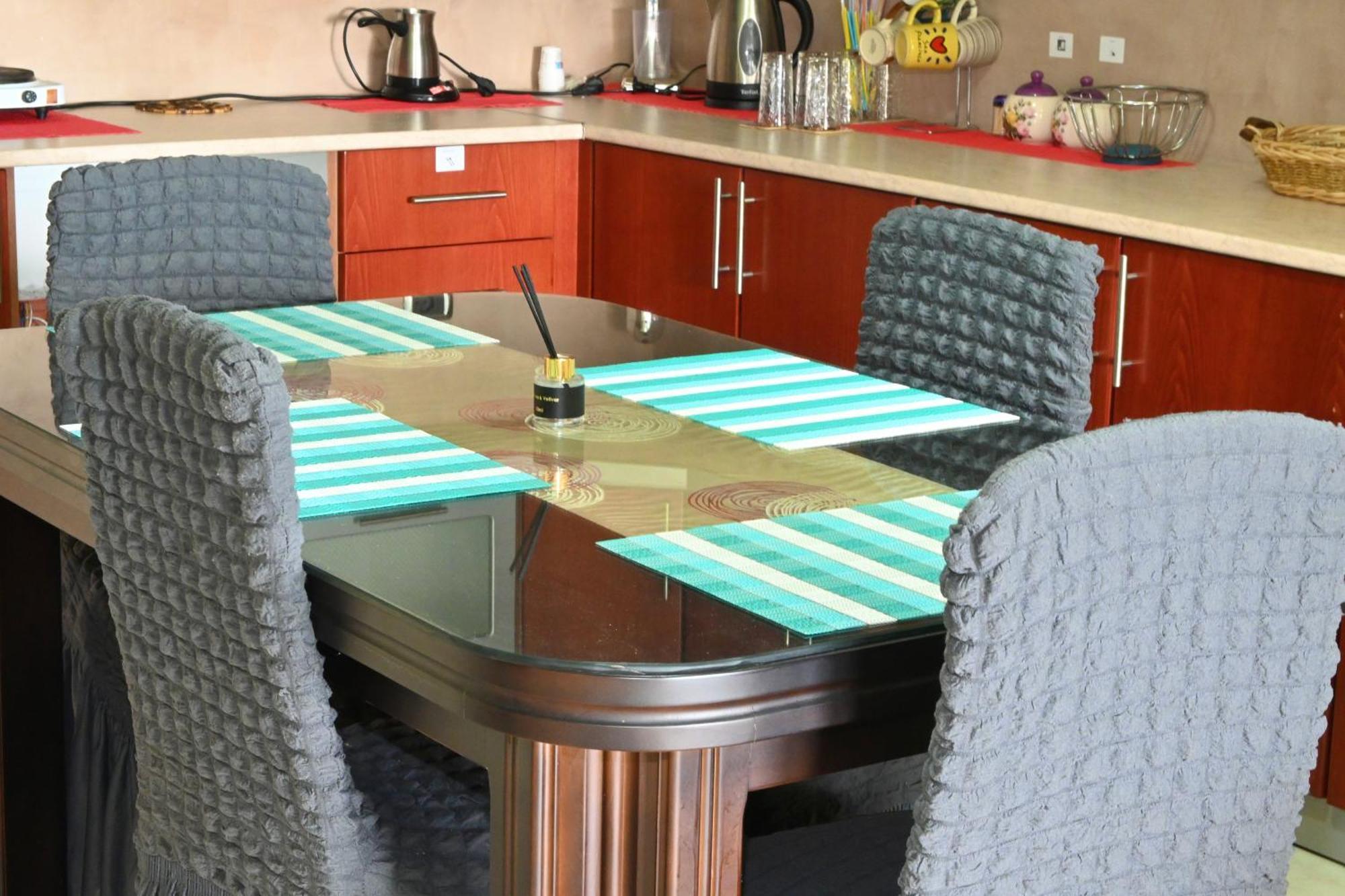 Elvis Apartament Saranda